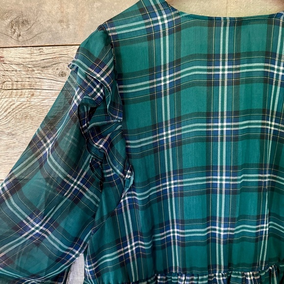 NWT Torrid Green Plaid Chiffon Ruffled Sleeve Cropped Top Flounce 3X, 22-24 Gift - Picture 12 of 16